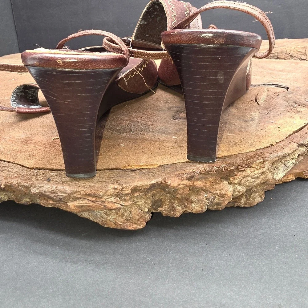 Resort Franco Sarto Wedge Sandals W 7M Brown Leather LaceUp ZigZag Stitch Casual
